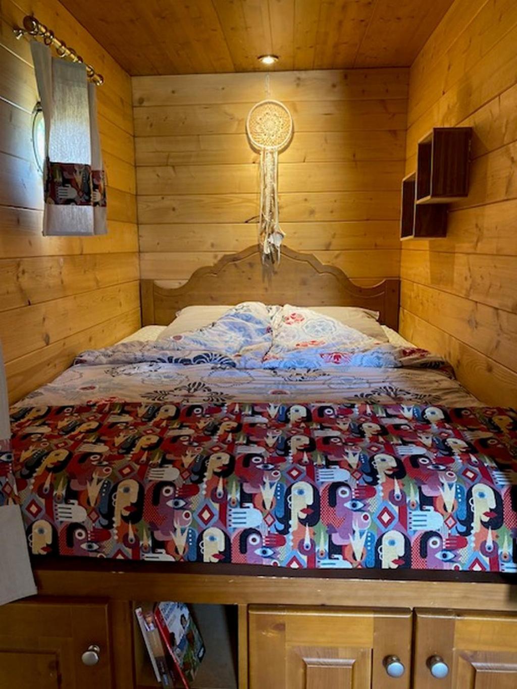 Le Domaine Des Droles De Dames Konuk evi Buding Dış mekan fotoğraf